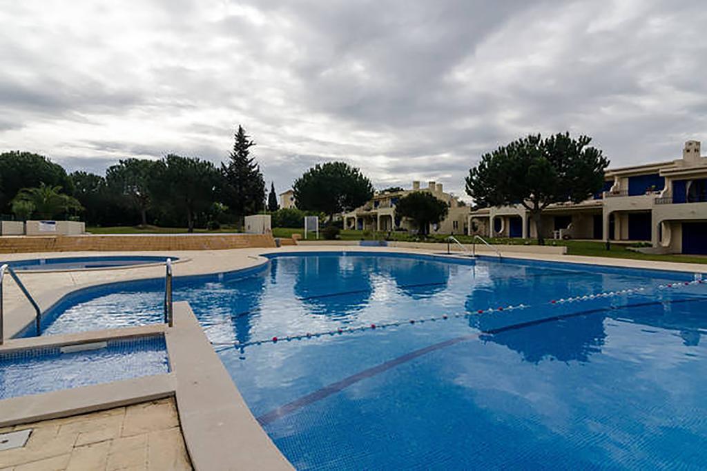 Apartamentos Clube Da Bemposta Alvor Exteriör bild